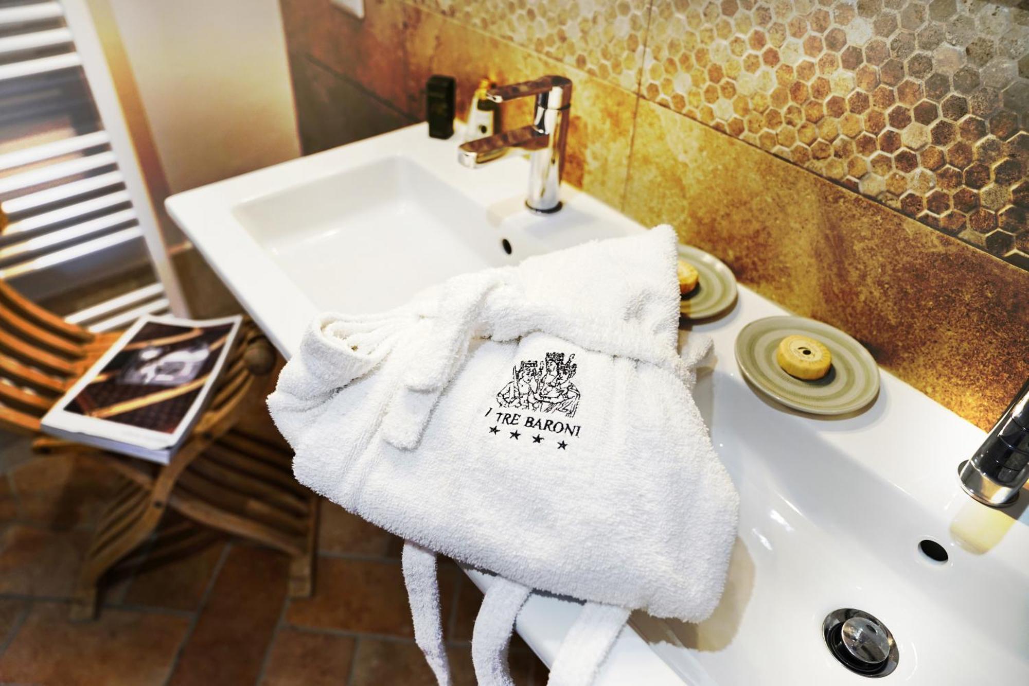 Borgo I Tre Baroni - Spa Suites & Resort Landhaus